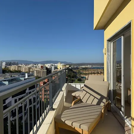Prime Located Penthouse W Seaview Apartman *