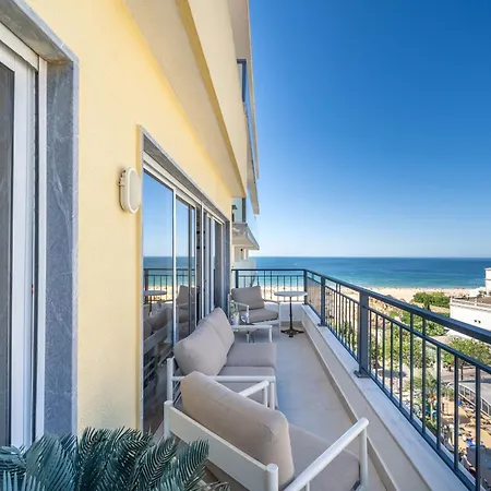 Prime Located Penthouse W Seaview Apartman Portimão
